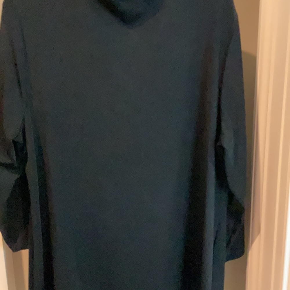Chicos Travelers Top Sexy Black Size 2 - Picture 2 of 3